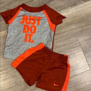 2 piece Nike Dri-FIT T-shirt and Shorts